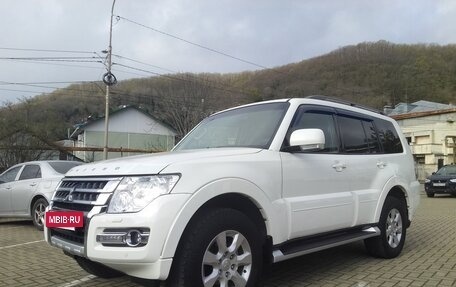 Mitsubishi Pajero IV, 2015 год, 3 150 000 рублей, 4 фотография