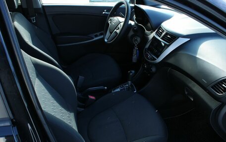 Hyundai Solaris II рестайлинг, 2012 год, 750 000 рублей, 15 фотография