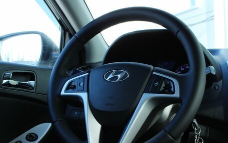 Hyundai Solaris II рестайлинг, 2012 год, 750 000 рублей, 17 фотография