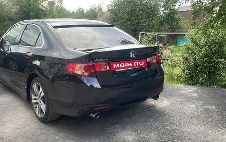 Honda Accord VIII рестайлинг, 2012 год, 1 555 000 рублей, 3 фотография