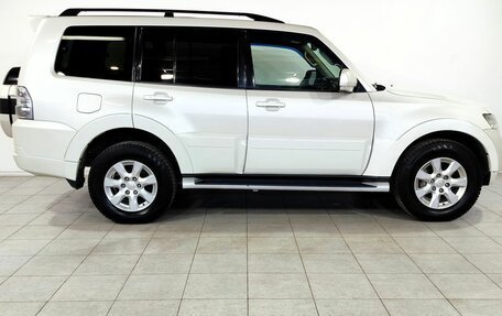 Mitsubishi Pajero IV, 2015 год, 2 330 000 рублей, 4 фотография