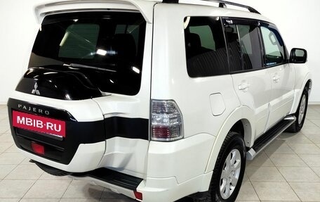 Mitsubishi Pajero IV, 2015 год, 2 330 000 рублей, 5 фотография