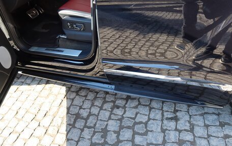 Bentley Bentayga I, 2018 год, 16 000 000 рублей, 18 фотография