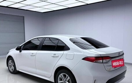 Toyota Corolla, 2022 год, 1 400 000 рублей, 5 фотография