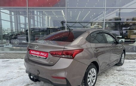 Hyundai Solaris II рестайлинг, 2018 год, 950 000 рублей, 5 фотография