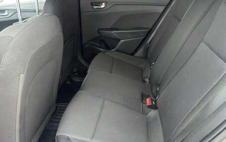 Hyundai Solaris II рестайлинг, 2018 год, 950 000 рублей, 16 фотография