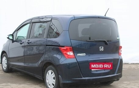 Honda Freed I, 2010 год, 1 090 000 рублей, 7 фотография