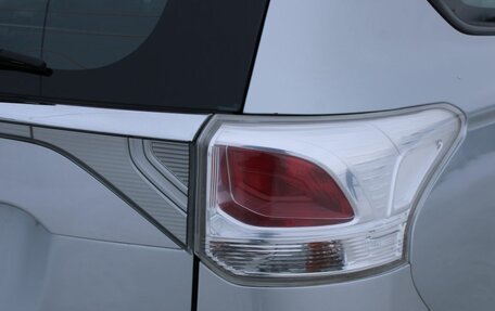 Mitsubishi Outlander III рестайлинг 3, 2013 год, 1 290 000 рублей, 21 фотография