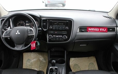 Mitsubishi Outlander III рестайлинг 3, 2013 год, 1 290 000 рублей, 16 фотография