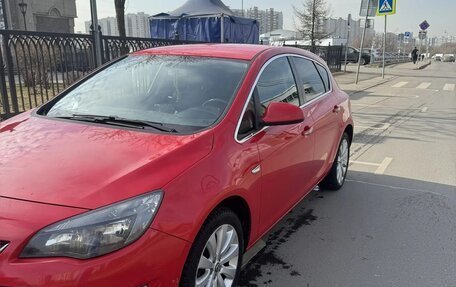 Opel Astra J, 2013 год, 950 000 рублей, 6 фотография