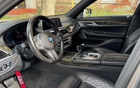 BMW 7 серия, 2020 год, 8 000 000 рублей, 6 фотография