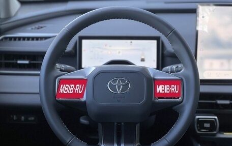 Toyota RAV4, 2025 год, 5 690 000 рублей, 12 фотография