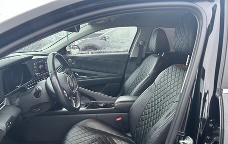 Hyundai Elantra, 2021 год, 2 050 000 рублей, 8 фотография