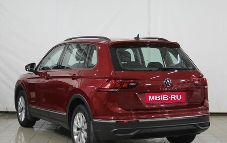 Volkswagen Tiguan II, 2021 год, 2 510 000 рублей, 8 фотография
