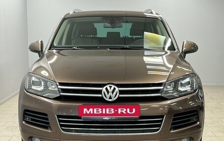 Volkswagen Touareg III, 2011 год, 1 660 000 рублей, 6 фотография