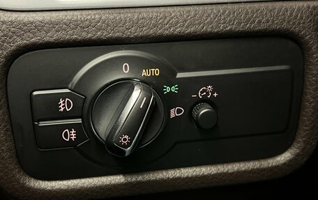 Volkswagen Touareg III, 2011 год, 1 660 000 рублей, 20 фотография