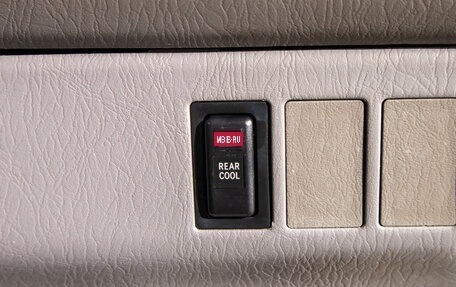 Toyota Ipsum II, 1999 год, 639 000 рублей, 12 фотография