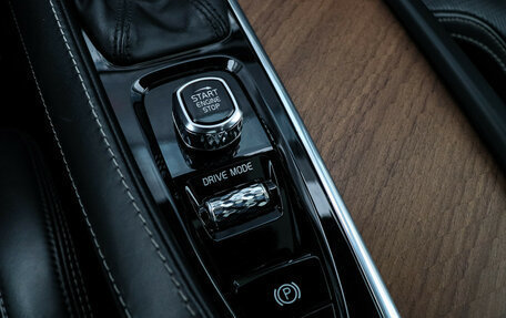 Volvo XC90 II рестайлинг, 2019 год, 5 670 000 рублей, 34 фотография