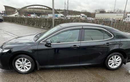 Toyota Camry, 2021 год, 2 450 000 рублей, 4 фотография