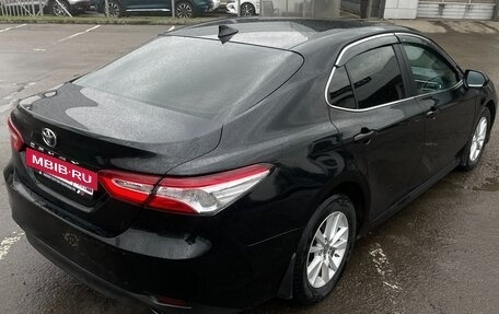 Toyota Camry, 2021 год, 2 450 000 рублей, 7 фотография