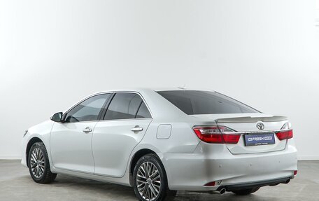 Toyota Camry, 2017 год, 1 900 000 рублей, 2 фотография