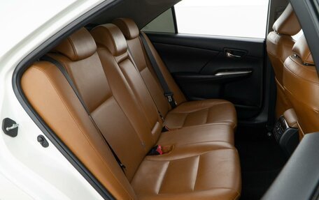 Toyota Camry, 2017 год, 1 900 000 рублей, 7 фотография