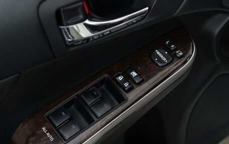 Toyota Camry, 2017 год, 1 900 000 рублей, 18 фотография