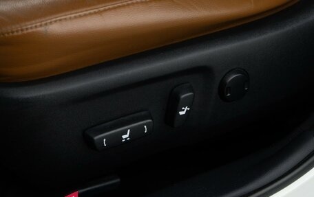 Toyota Camry, 2017 год, 1 900 000 рублей, 17 фотография