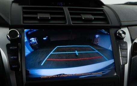 Toyota Camry, 2017 год, 1 900 000 рублей, 23 фотография