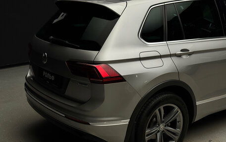 Volkswagen Tiguan II, 2018 год, 3 200 000 рублей, 9 фотография