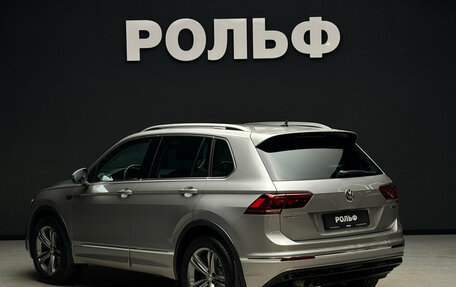 Volkswagen Tiguan II, 2018 год, 3 200 000 рублей, 3 фотография