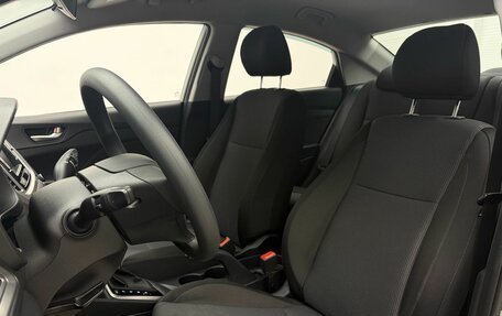 Hyundai Solaris II рестайлинг, 2021 год, 1 829 900 рублей, 14 фотография