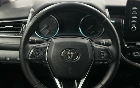 Toyota Camry, 2021 год, 3 099 900 рублей, 8 фотография