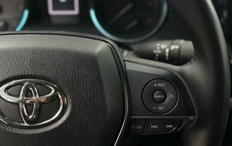 Toyota Camry, 2021 год, 3 099 900 рублей, 10 фотография