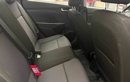 Hyundai Solaris II рестайлинг, 2021 год, 1 829 900 рублей, 16 фотография