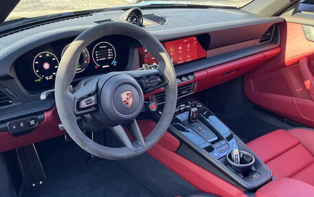 Porsche 911, 2025 год, 26 020 000 рублей, 4 фотография