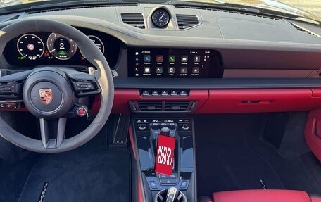 Porsche 911, 2025 год, 26 020 000 рублей, 5 фотография