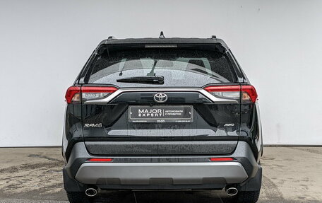 Toyota RAV4, 2021 год, 3 700 000 рублей, 15 фотография