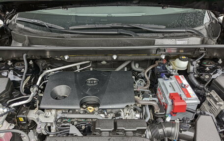 Toyota RAV4, 2021 год, 3 700 000 рублей, 24 фотография