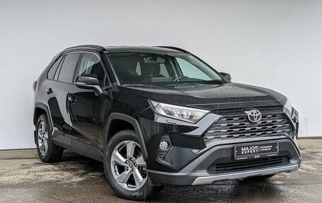 Toyota RAV4, 2021 год, 3 700 000 рублей, 25 фотография