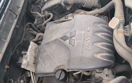 Mitsubishi ASX I рестайлинг, 2010 год, 630 000 рублей, 22 фотография