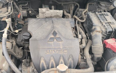 Mitsubishi ASX I рестайлинг, 2010 год, 630 000 рублей, 24 фотография