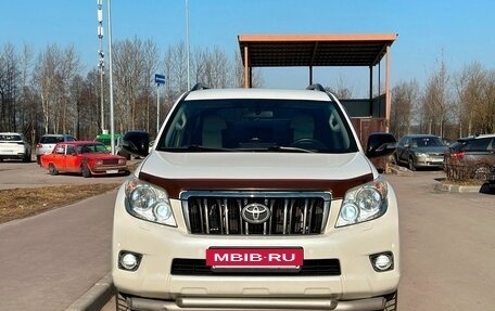 Toyota Land Cruiser Prado 150 рестайлинг 2, 2010 год, 2 350 000 рублей, 2 фотография