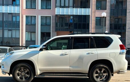 Toyota Land Cruiser Prado 150 рестайлинг 2, 2010 год, 2 350 000 рублей, 8 фотография