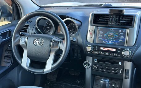 Toyota Land Cruiser Prado 150 рестайлинг 2, 2010 год, 2 350 000 рублей, 16 фотография