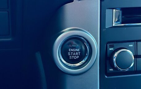 Toyota Land Cruiser Prado 150 рестайлинг 2, 2010 год, 2 350 000 рублей, 23 фотография