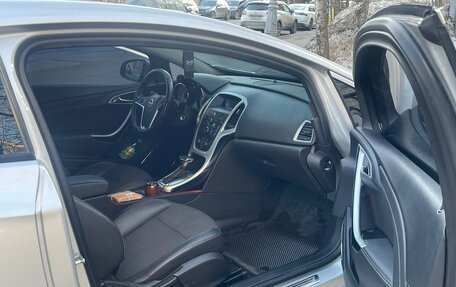 Opel Astra J, 2012 год, 660 000 рублей, 7 фотография