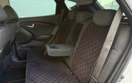 Hyundai ix35 I рестайлинг, 2014 год, 980 000 рублей, 16 фотография