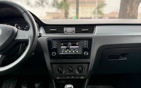 Skoda Rapid I, 2016 год, 925 000 рублей, 16 фотография