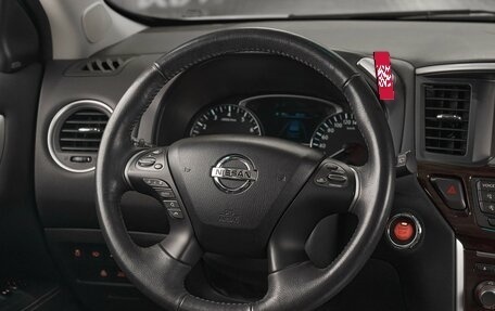 Nissan Pathfinder, 2016 год, 1 849 000 рублей, 11 фотография